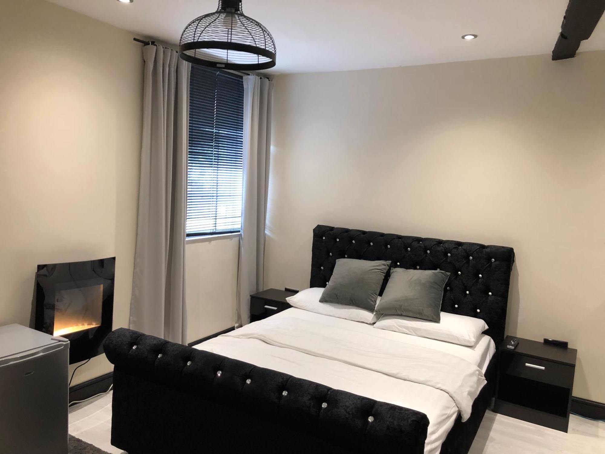 Stifford Clays Farm Hotel North Stifford ภายนอก รูปภาพ