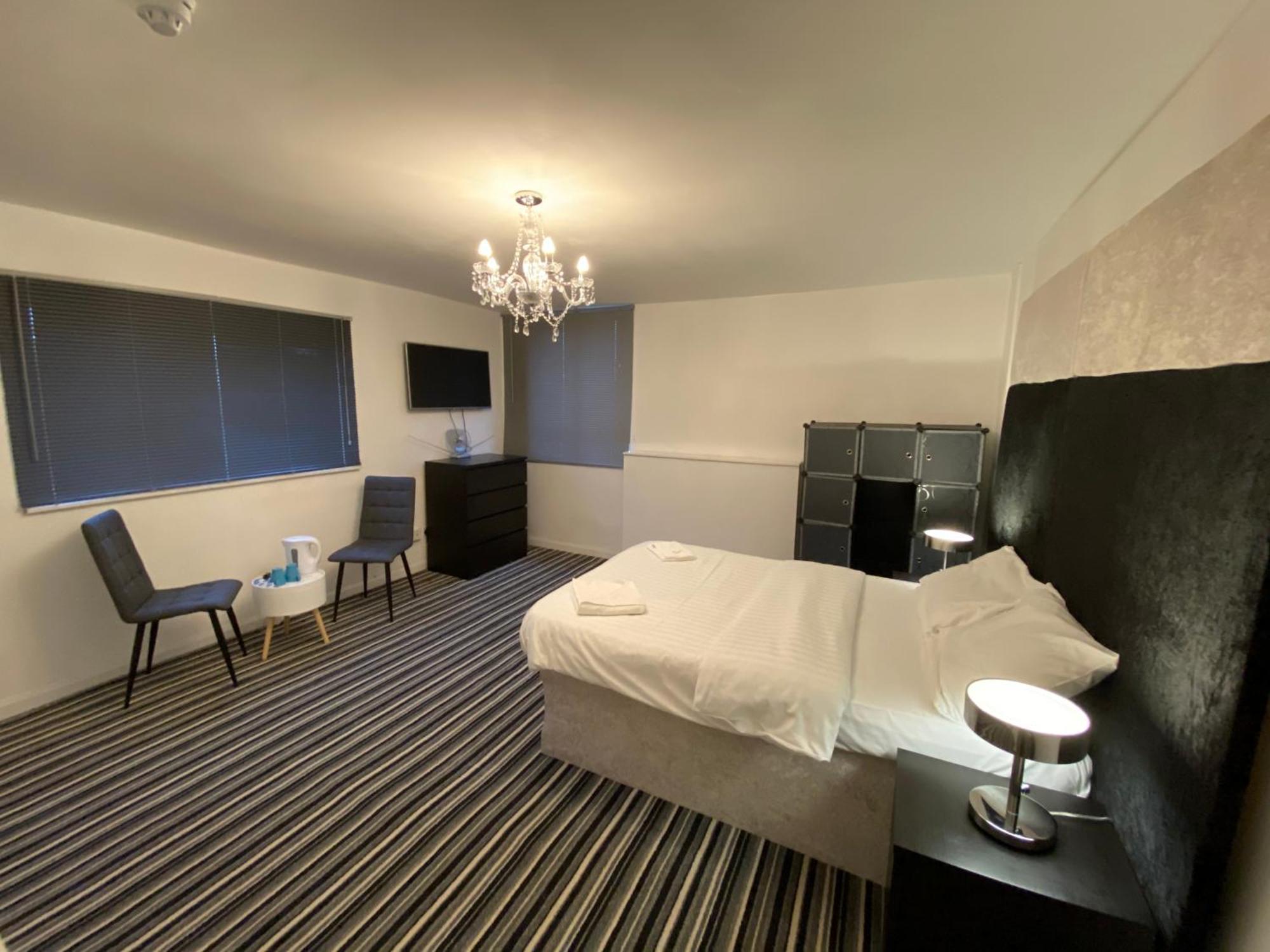 Stifford Clays Farm Hotel North Stifford ภายนอก รูปภาพ