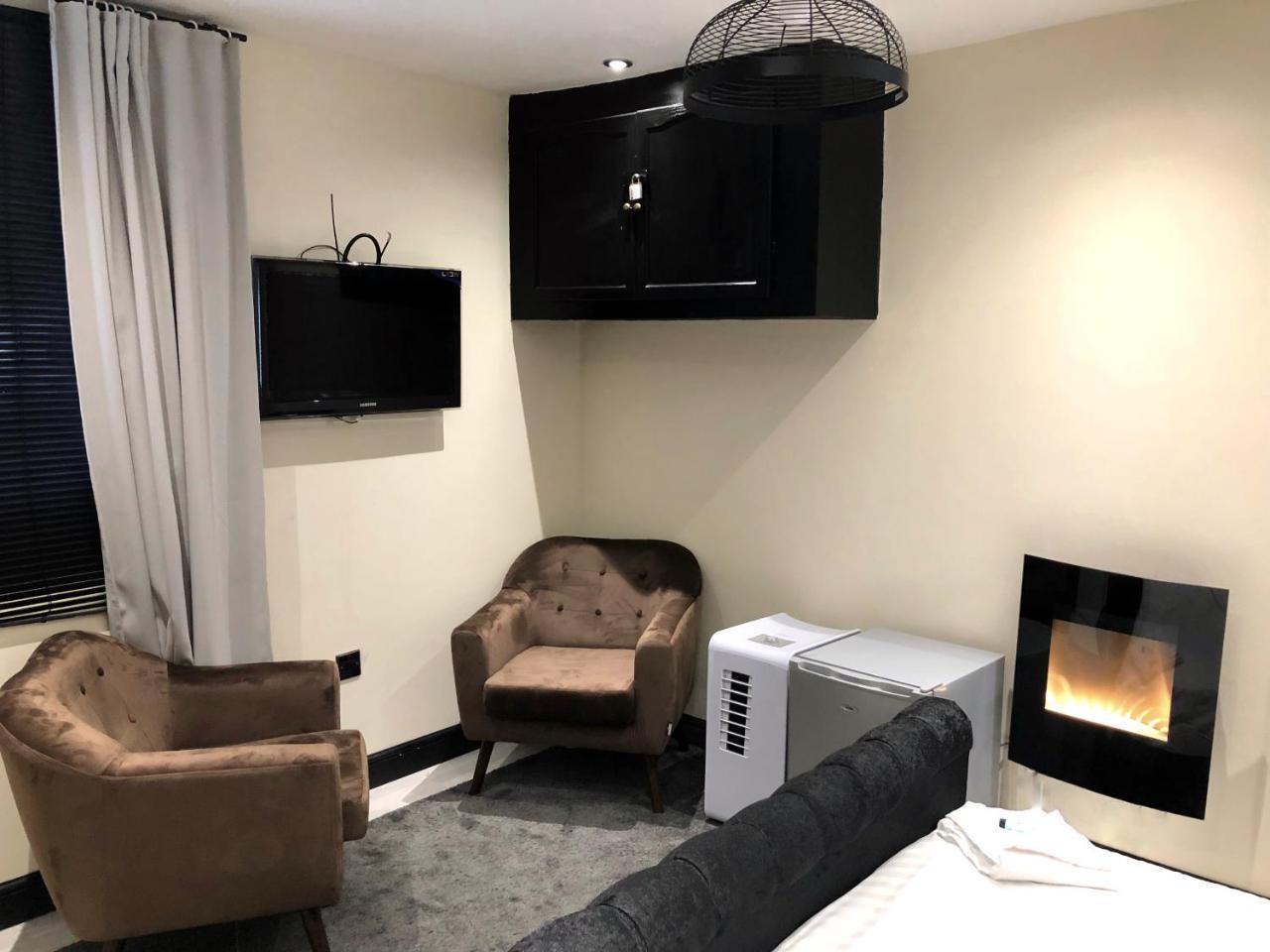 Stifford Clays Farm Hotel North Stifford ภายนอก รูปภาพ
