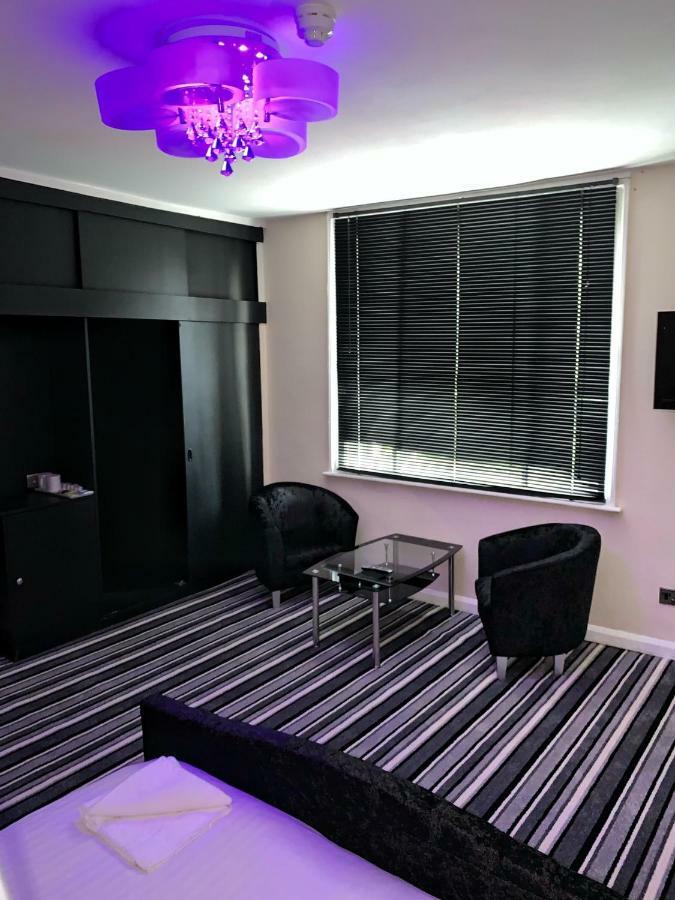 Stifford Clays Farm Hotel North Stifford ภายนอก รูปภาพ