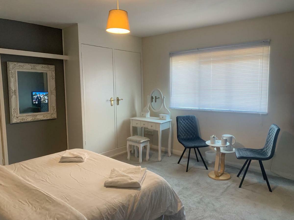 Stifford Clays Farm Hotel North Stifford ภายนอก รูปภาพ